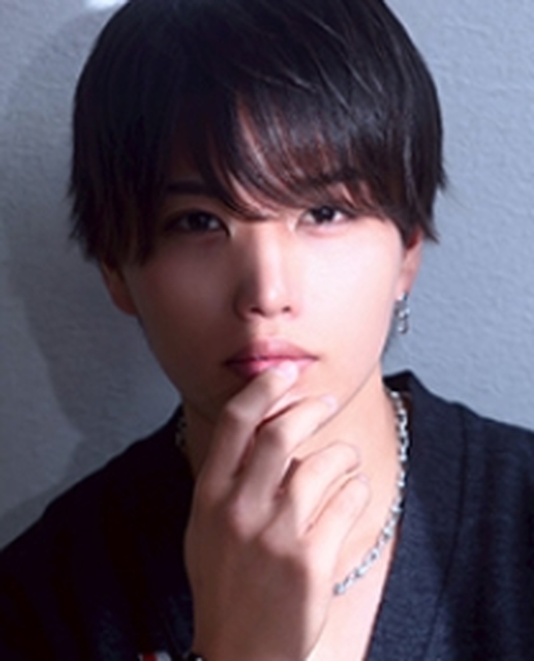 瑠輝也