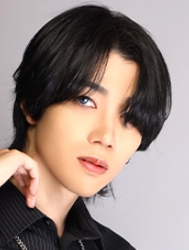 藍瑠